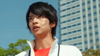 The knight forms that are transformed by "combining two into one" (not simply possessing) in Kamen R