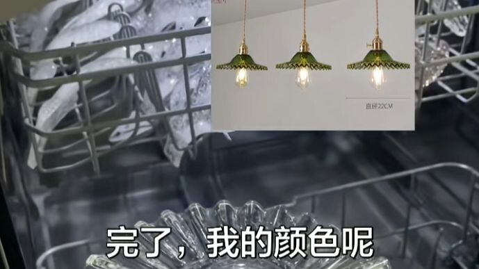 Máy rửa bát thì khỏi phải quảng cáo, có tiền tôi tự mua thôi.
