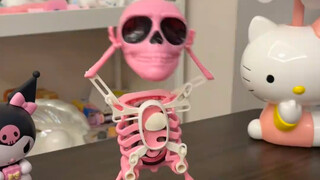 So cool! I love it so much! Such a good friend—I want one!