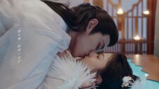 嗜血霸道皇帝强制爱宫女,强吻、咬唇吻又欲又撩,一言不合就开车,他独宠她,她恃宠而骄。