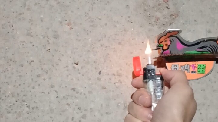 Khai tòa nhớ mang theo pháo hoa của bạn nhé!