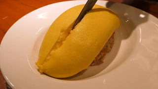 ไข่เจียวชื้นกึ่งต้ม / ไข่เจียว - อาหารข้างทางเกาหลี