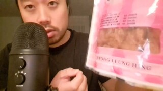 ASMR EATING SOUNDS - SWEET & SPICY FRIED DOUGH SNACK + STORYTIME_ MY FAVOURITE C