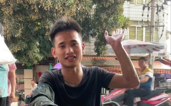 ปลาอั่วเล่อ อาเล่อสอนวิธีหั่นให้คุณ