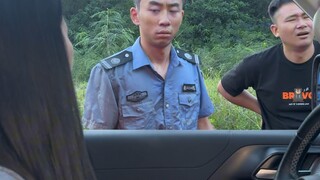 Always pay attention to safety when driving.