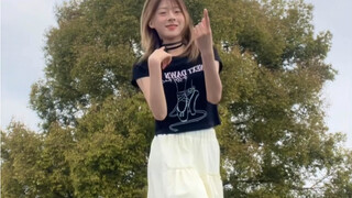 เพลงเปิดตัวของ illit วงเกิร์ลกรุ๊ปน้องใหม่ของ Hybe นั้นเป็นเพลงที่ติดหูเป็นพิเศษ!