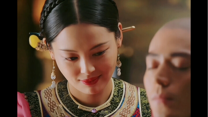 No wonder Kim Wol-yeon is considered the most beautiful—she’s a noble lady of the Yook clan who can 