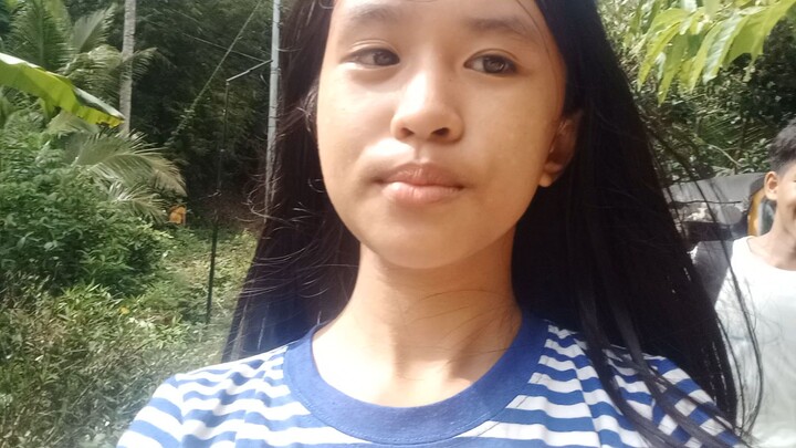 Hi guys wellcome to my vlog this is first meet in bilibili please like this and follow my page 😘
