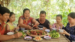 Hạnh Phúc Nào Bằng Bên Mâm Cơm Gia Đình Với Những Món Ngon Mẹ Làm| TKQ & Family T797