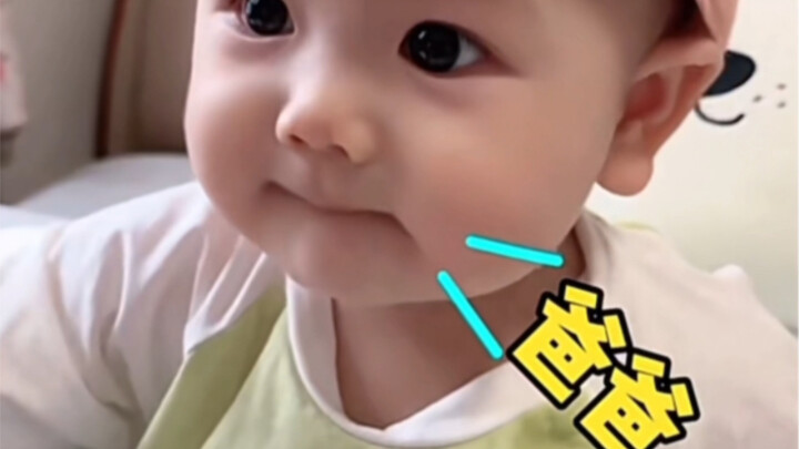 Lần đầu tiên bé con gọi “ba”!