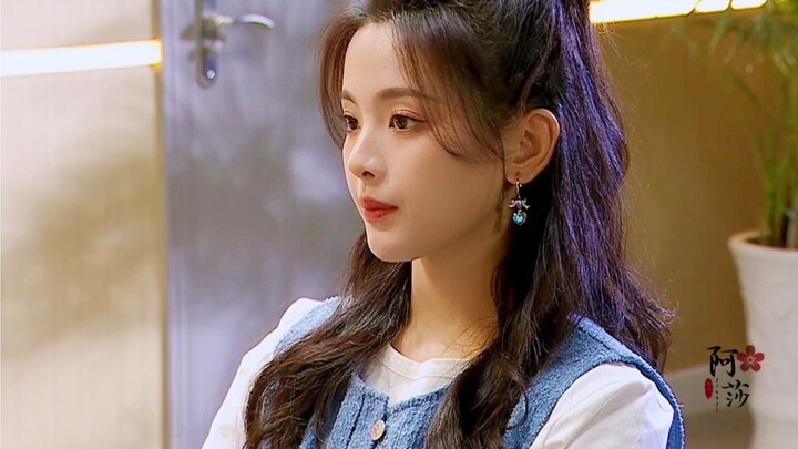 يشبه تمامًا مقابلة العمل في عام 00، حقًا جريء في الكلام! #شياو شيانغيو #يانغ تشاو يوي