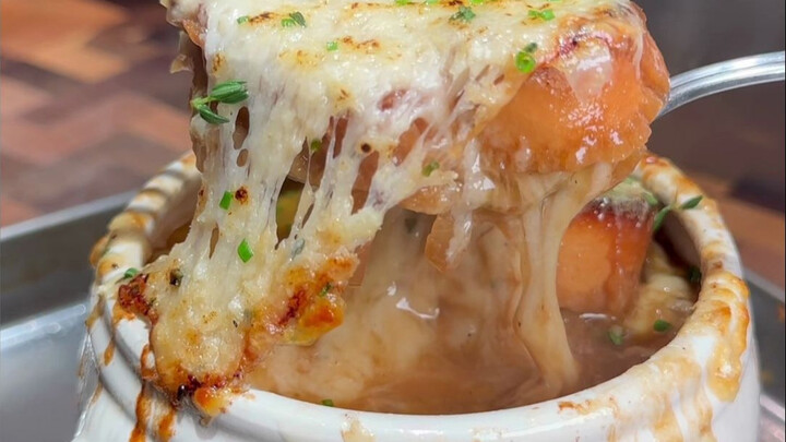 法式洋葱汤 🇫🇷 🧅 🫶🏼