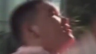 妈妈，它欺负我！