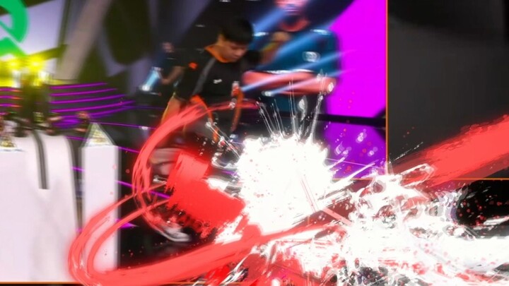 "Green Rush to Grab the Handle, Dueling with Back-Kick Headphones"