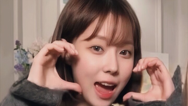 في لمح البصر، قام زملاء نينغ نينغ ببيعها.