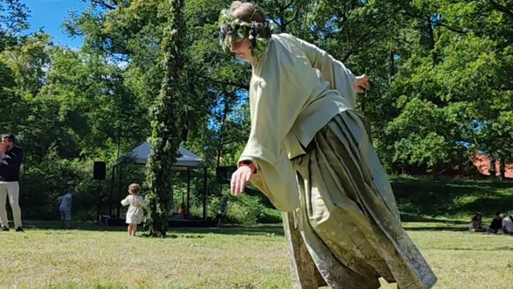 Happy Midsummer Festival! Hanfu Dance
