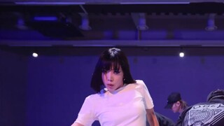 【Kolaborasi 1M】Apink Kim Nam Joo "Bird" Yeji Kim x Youjin Kim Koreografi Lia Kim Produser
