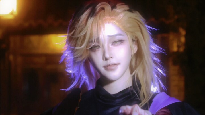 "Gadis itu, sebentar lagi akan pergi, kan."