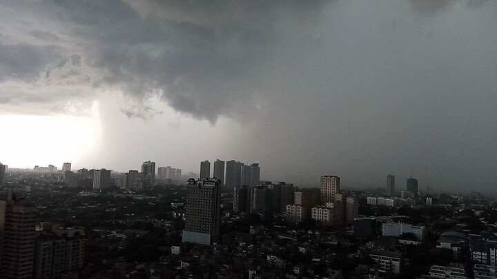 sobrang lakas atta Ng ulan🙏