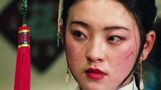 这个皇后爱了爱了 倔强的眼神和清冷的气质绝了！！！