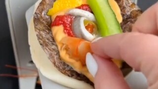 这玩具有点尴尬