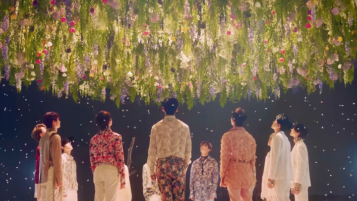 Cho người bạn lắm mồm của tôi xem MV Lạc Hoa của SVT: Tinh khí của các phi tử đều bị cô ấy hút sạch 