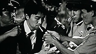 “给他点上烟的那一刻，就知道那张钞票艺术成分很高！”