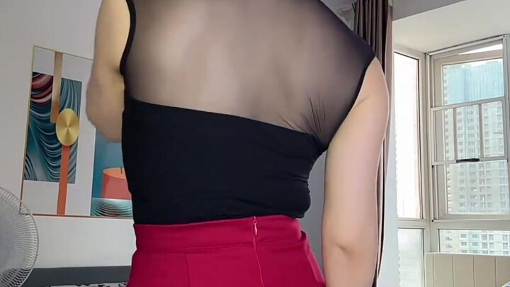 Celana Jin Gaya Wanita Dewasa