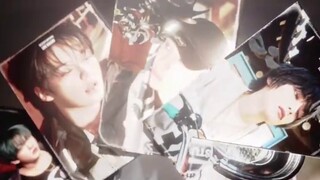 Trưng bày album bộ sưu tập mới của Stray Kids (HOP)