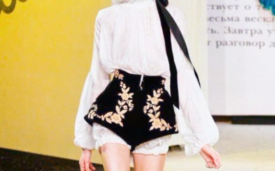 Super sweet ahead!! Who says you can't look so amazing twirling in a short skirt!!!!