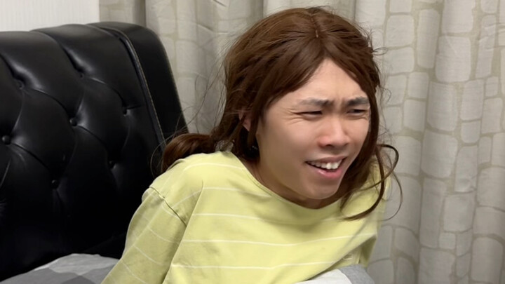 Saat aku pertama kali menginap bersama sahabatku