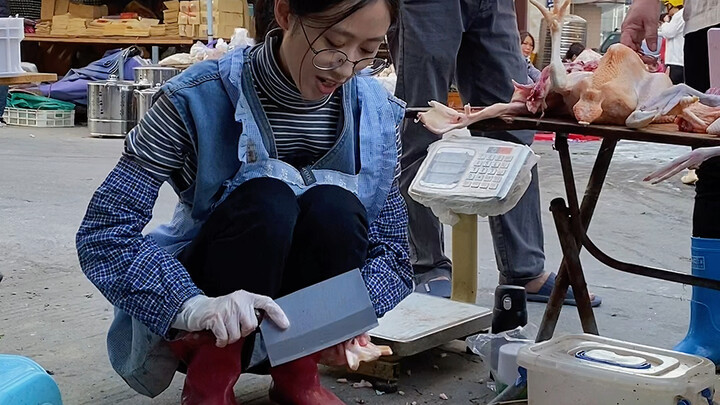 ชีวิตจะไม่ทำให้คนที่พยายามทุกคนผิดหวัง และก็ไม่ทำร้ายคนที่รักชีวิตทุกคนด้วย ถ้าไม่เชื่อ ก็ลองเงยหน้า