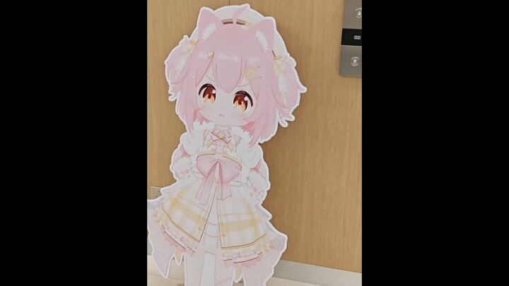 [Abstract TV] Awkward: A Panoramic View of Nanjing University Dorm Floors