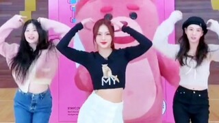 تحدي تعليم رقصة أغنية STAYC الجديدة Teddy Bear!