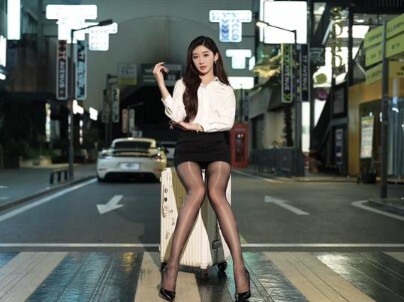 【No.137: หยีโหย่วโหย่ว】ชุดยูนิฟอร์ม OL สุดคลาสสิก — “โครงการสะสมสาวหน้าตาดีทั้งเน็ต”