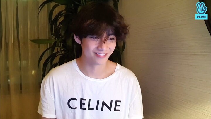 taehyun smile trend