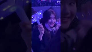 #zhaolusi Fancam Update 240330 | JJ Lin introduces Lusi at his concert in Fujian