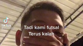 tetap main walaupun kalah