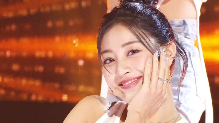 Park Ji-hyo's solo debut song "Killin' Me Good" performance stage, August 27, 2023