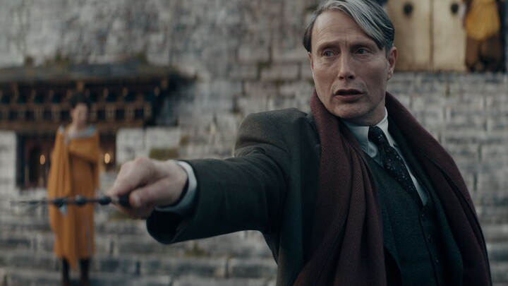 [Xem Phim Ngay] Grindelwald biểu diễn phép thuật