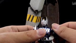 Đây có phải là đồ chơi thực phẩm không? Đánh giá màu sắc bổ sung cho trang phục Kamen Rider Night Ri