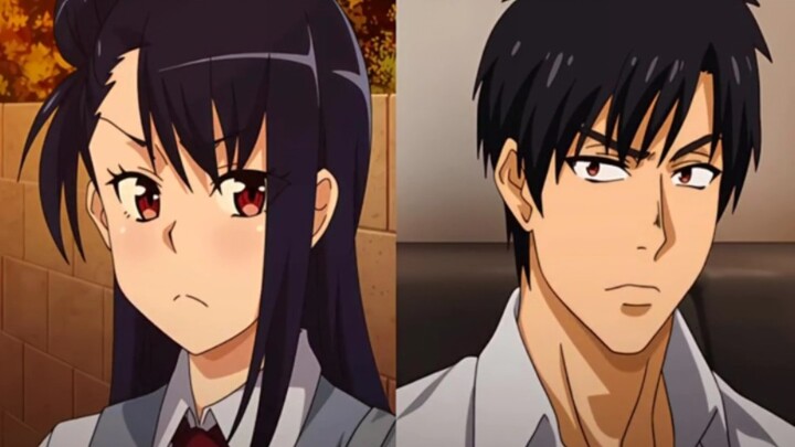 The elder sister was accidentally pushed by her younger brother, and she asked him to give her a mas