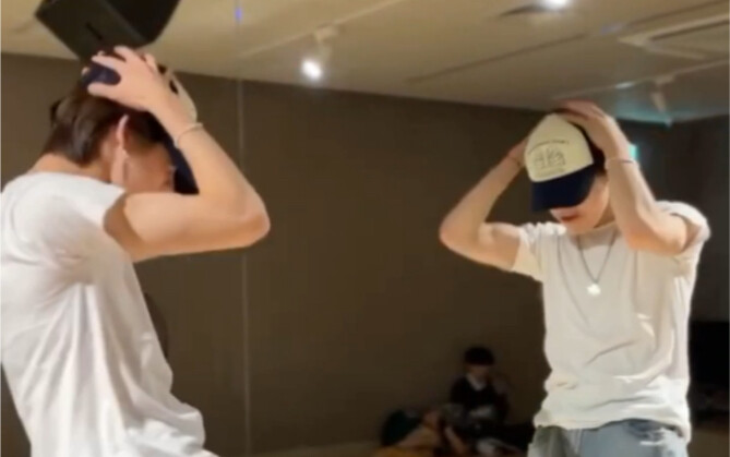 The aftereffects of JayJay finishing krump class are like this.