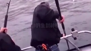 你把海绵宝宝钓上来了，你让派大星怎么办