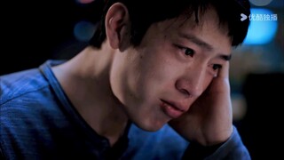 井柏然吃剩牛排流泪这段演技封神 我见犹怜