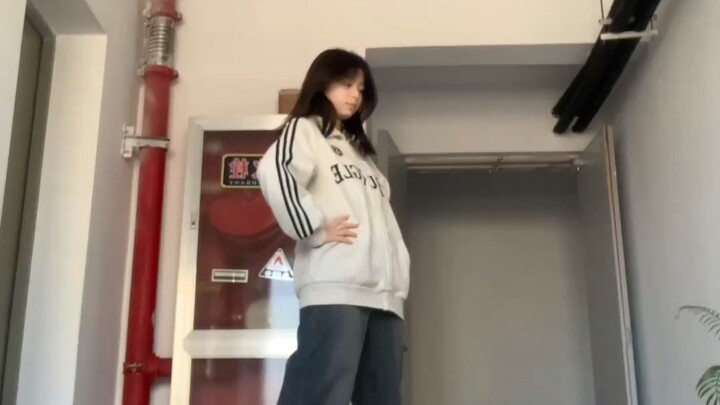 07 High school students challenged to dance Whiplash without peeling!!!