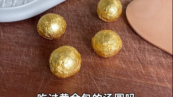 Bánh trôi do vợ nặn quả là ngon!