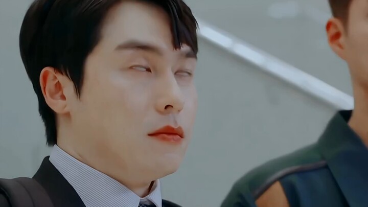 Cảm giác khi có một người em trai vừa đẹp trai, lại kiếm tiền giỏi và biết điều thì sẽ như thế nào n