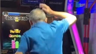 Social Death | Dancing Battle with Grandpa's Dance Machine