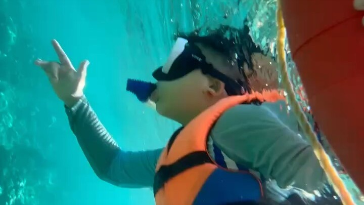 那么漂亮好的老婆相爱的时候不珍惜，人走了他开始痛彻心扉了，后半生与忏悔🧎度过漫长的人生，欠下的迟早要还的[Worship]，且行且珍惜[Worship]。